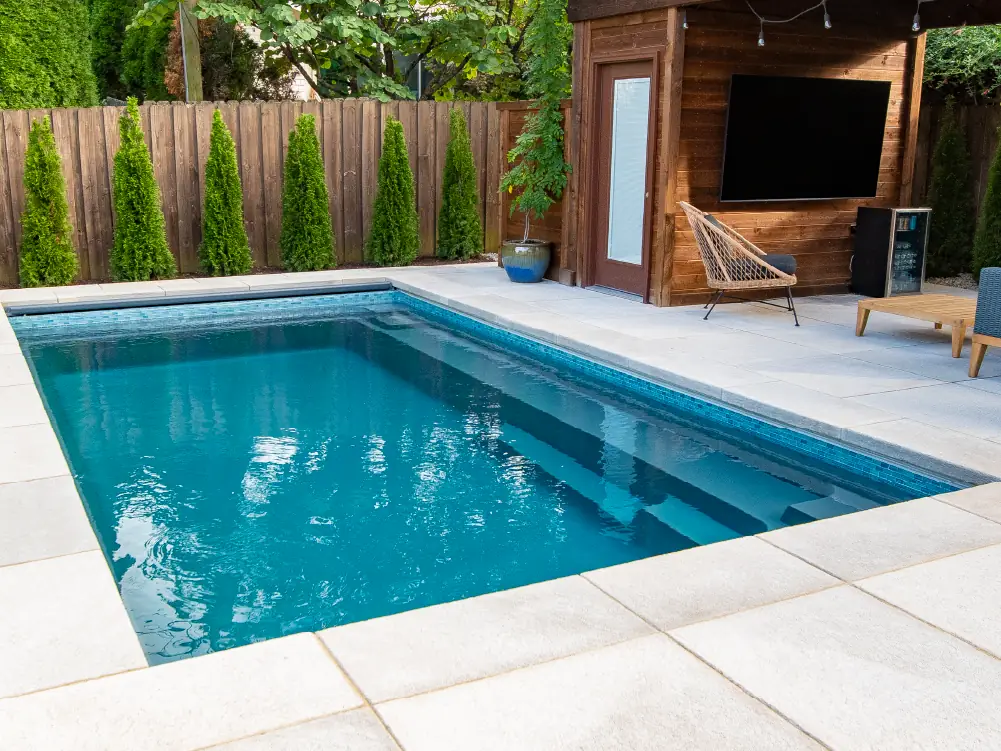 The advantages of linear pools over freeform