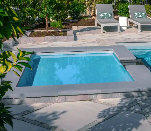 Evo-Pools-Ledges_vista Vista fiberglass tanning ledge